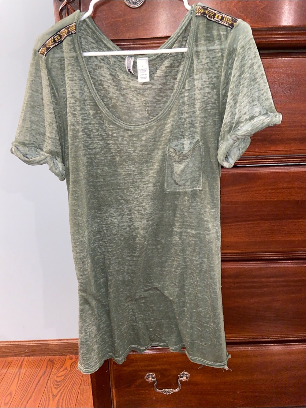 BKE, size L, green